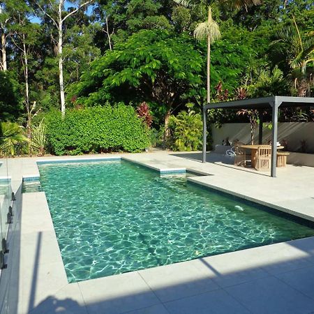 فندق Noosa Buoys Tinbeerwah المظهر الخارجي الصورة